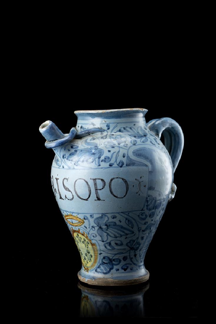 Orciolo farmaceutico in maiolica a corpo ovoidale su (1 of 1)