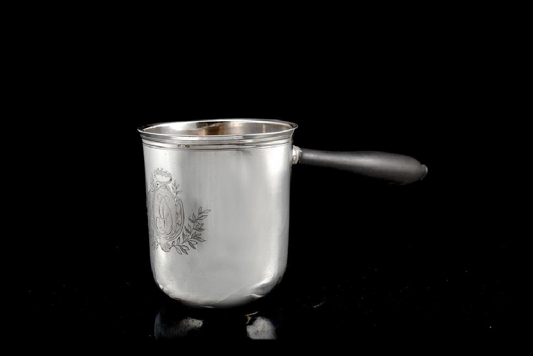 Cremiera in argento di forma cilindrica leggermente (1 of 1)