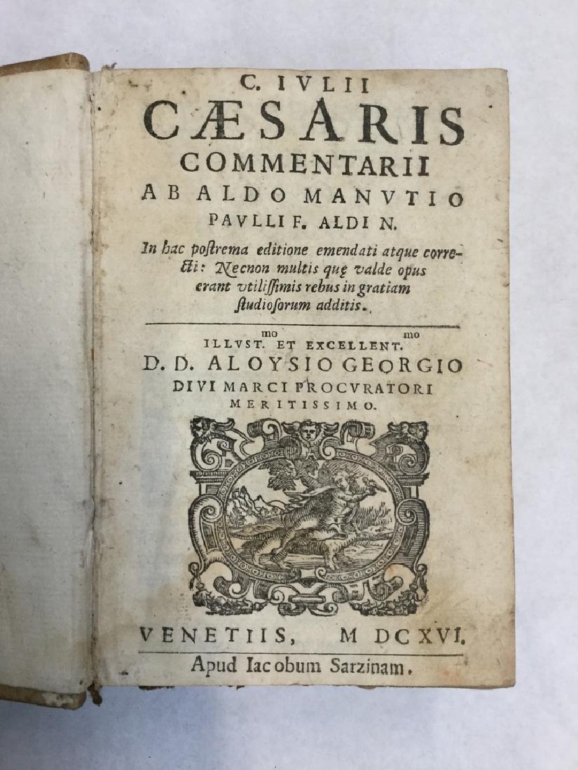 CESARE, Giulio. Commentarii ab Aldo Manutio. Venezia: (1 of 1)