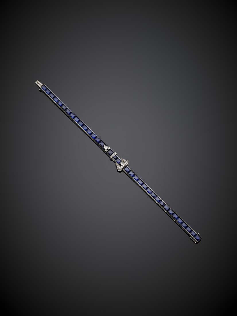 Synthetic sapphire and carré sapphire platinum belt (1 of 1)