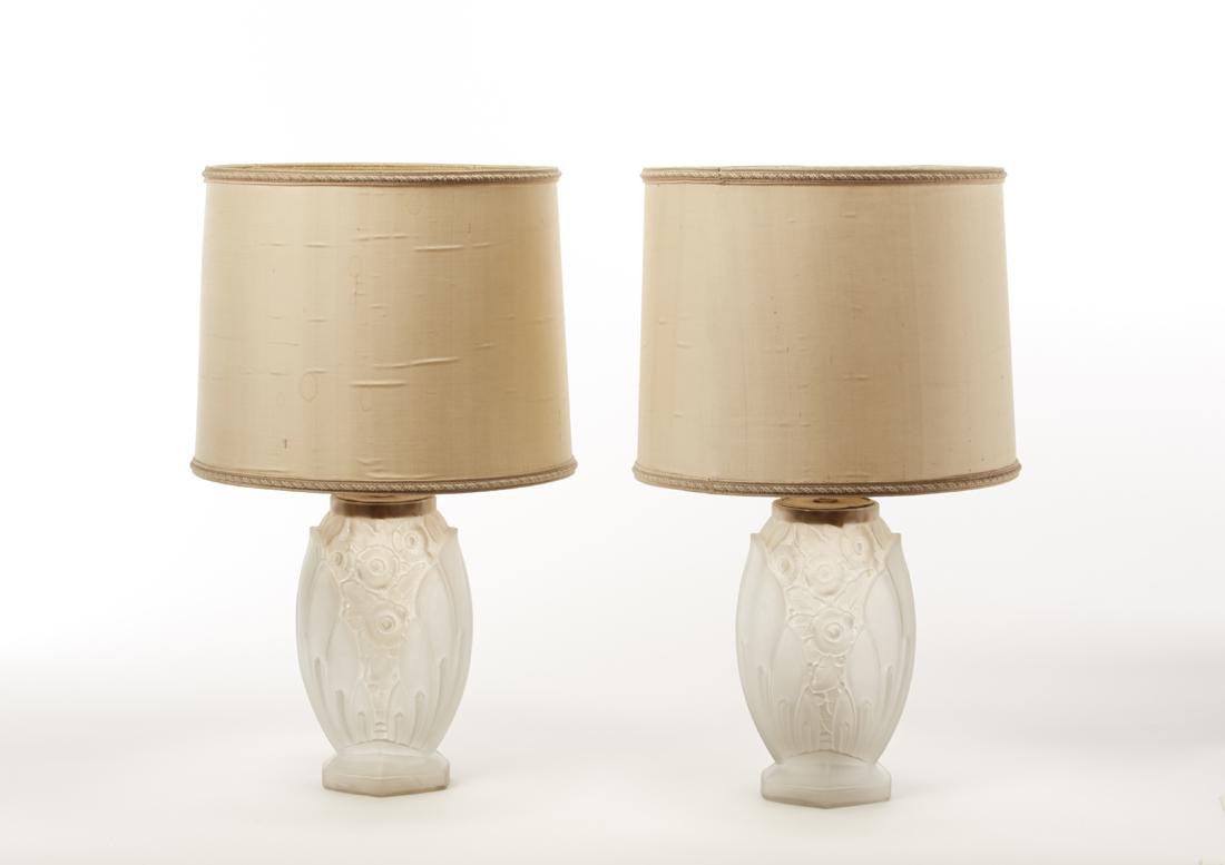 Muller Frères  Pair of lamp-vases in opalescent glass (1 of 1)