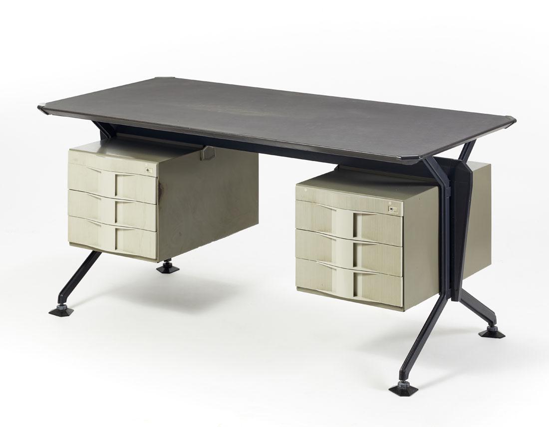 BBPR (Barbiano di Belgiojoso, Peressutti, Rogers) Desk: BBPR (Barbiano di Belgiojoso, Peressutti, Rogers) Desk with two units with three drawers of the series "Arco". Produced by Olivetti Arredamenti Metallici, Ivrea, 1950s. Black painted metal, metal top