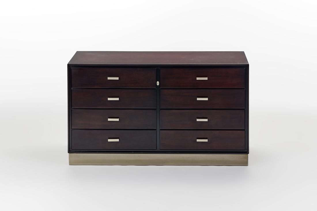 Gianni Moscatelli (1930) Chest of eight drawers. (1 of 1)