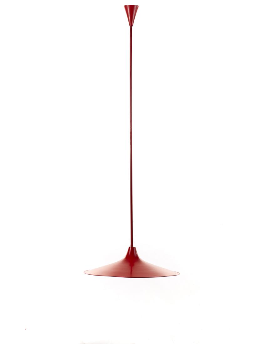 Suspension lamp with lampshade in red painted metal.: Suspension lamp with lampshade in red painted metal. Italy, 1950s. (h 154.5 cm.; d 55 cm.) (slight defects) Provenance Private collection, Milano IT Lampada a sospensione con paralume a tromba in meta
