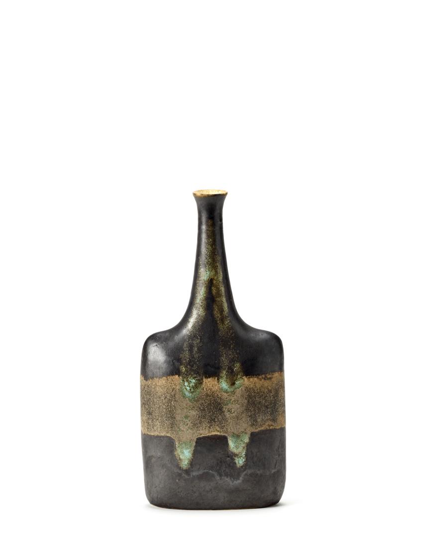 Bruno Gambone (Vietri Sul Mare 1936) Bottle vase with (1 of 1)