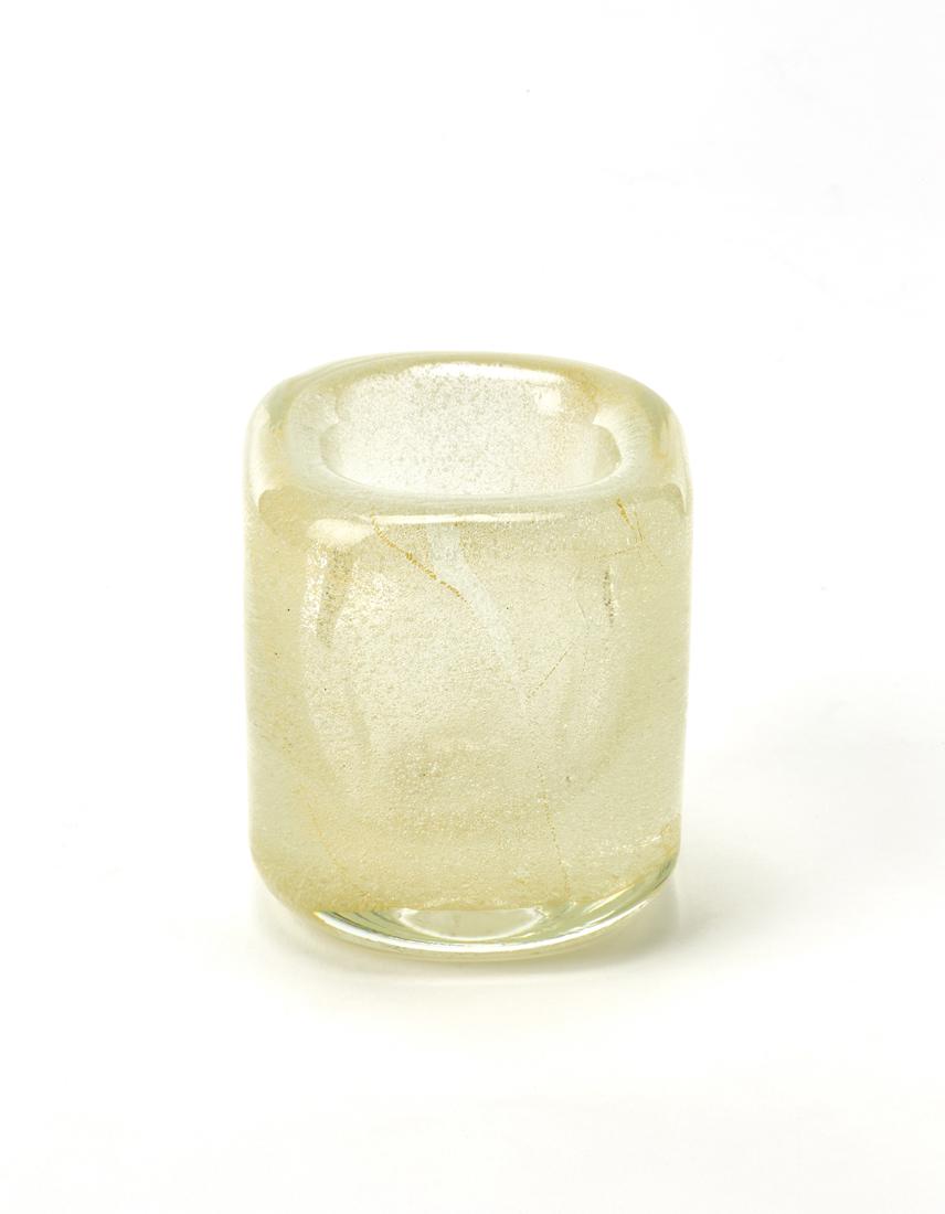 Carlo Scarpa (Venezia 1906 - Sendai 1978) Small cup of the series "Sommersi". Execution by Venini, (1 of 2)