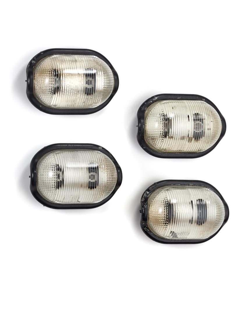 Achille Castiglioni (Milano 1918 - Milano 2002) Group of four wall lamps model "Noce". Produced by (1 of 1)