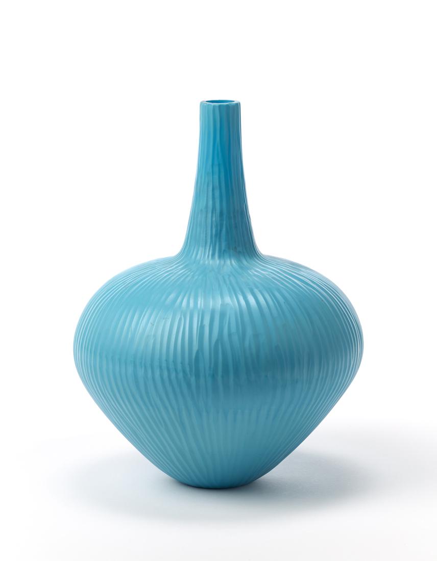 Massimo Micheluzzi (Venezia 1957) Vase with narrow and elongated neck, in opaque light blue (1 of 1)