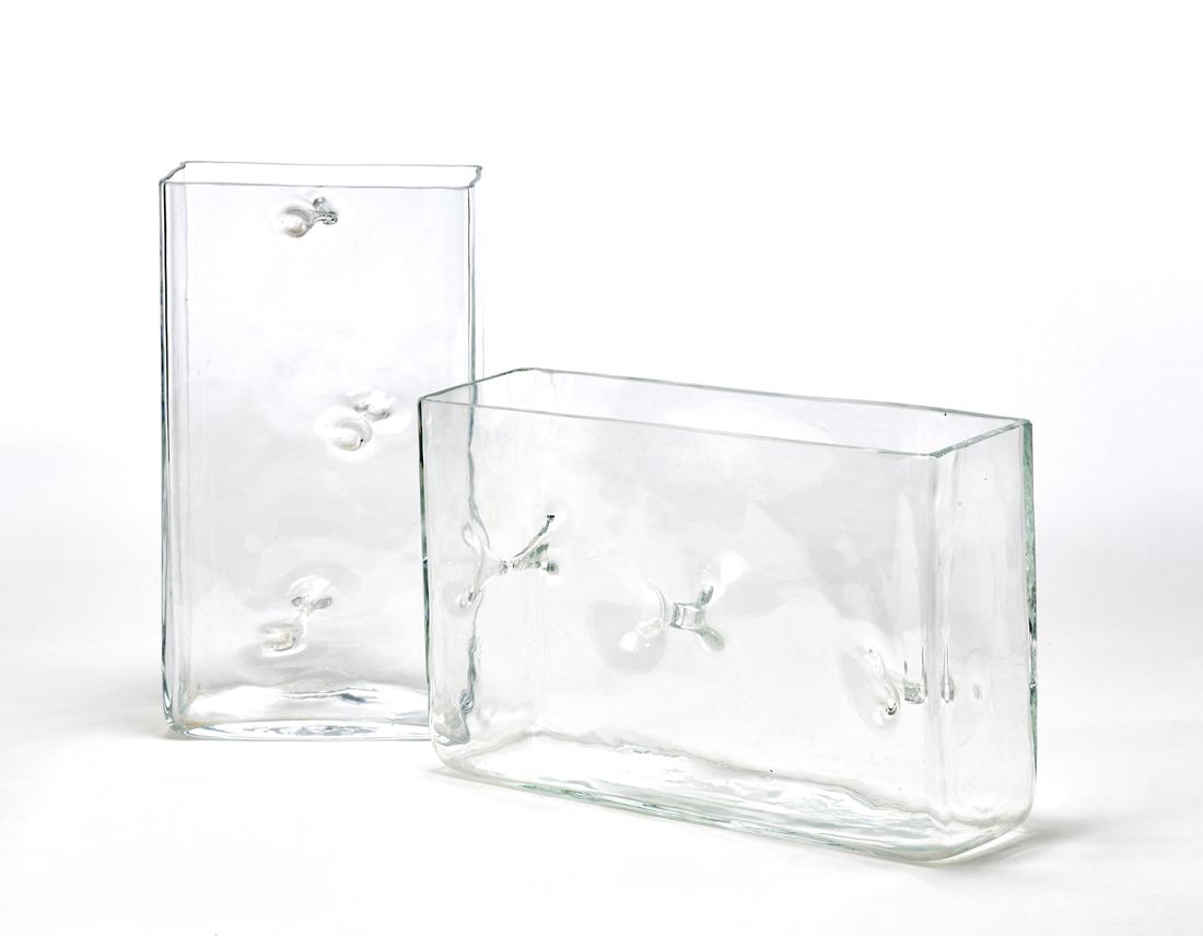 Renato Toso (1940) Lot of two parallelepiped vases of the series "Repetai". Execution by F.lli Toso, (1 of 2)