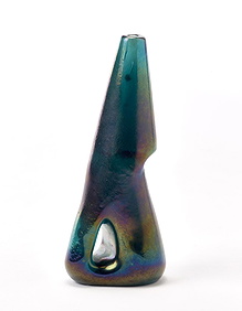 Giorgio Ferro (Milano 1931) Small soliflore vase of the series "Anse volanti". Execution by Avem, First Image