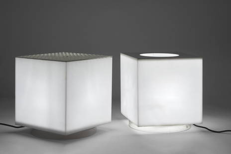 Studio OPI Pair of table lamps of the series "Cuboluce". Produced by Cini & Nils, Milan,: Studio OPI Pair of table lamps of the series "Cuboluce". Produced by Cini & Nils, Milan, 1970s/1980s. White polycarbonate cubic body, interchangeable top panel. Complete with two spare top panels in