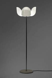 Olaf Von Bohr (Salisburgo 1927) Floor lamp model "Dafne". Produced by Artemide, Milan, 1972. White: Olaf Von Bohr (Salisburgo 1927) Floor lamp model "Dafne". Produced by Artemide, Milan, 1972. White plastic lampshade and metal frame. (h 165 cm.) IT Lampada da terra modello "Dafne". Produzione Artemi