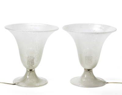 Seguso Vetri d'Arte  (Attributed)  * Pair of table lamps. Murano, second half 20th century. Pulegoso: Seguso Vetri d'Arte (Attributed) * Pair of table lamps. Murano, second half 20th century. Pulegoso blown glass. (h 28 cm.) (defects and restorations) IT (Attribuito) * Coppia di lampade da tavolo. Mur
