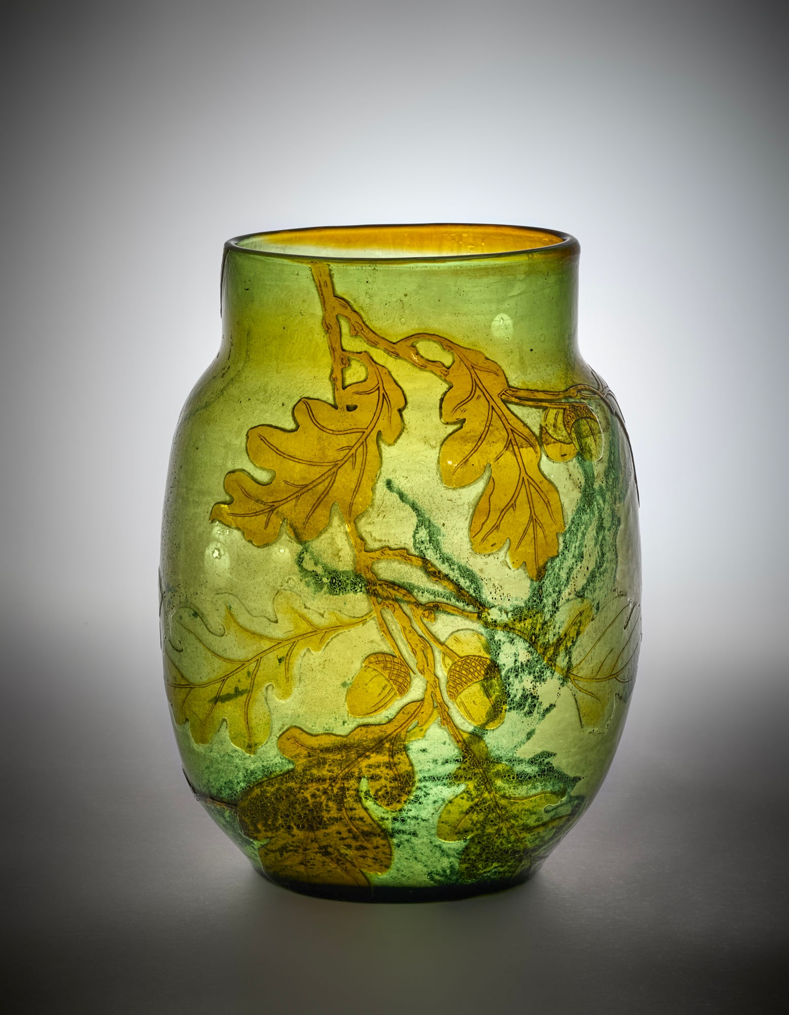 Emile Gallé (Nancy 1846 - 1904) Triple cameo glass vase, acid-etched with relief decorations of (1 of 4)