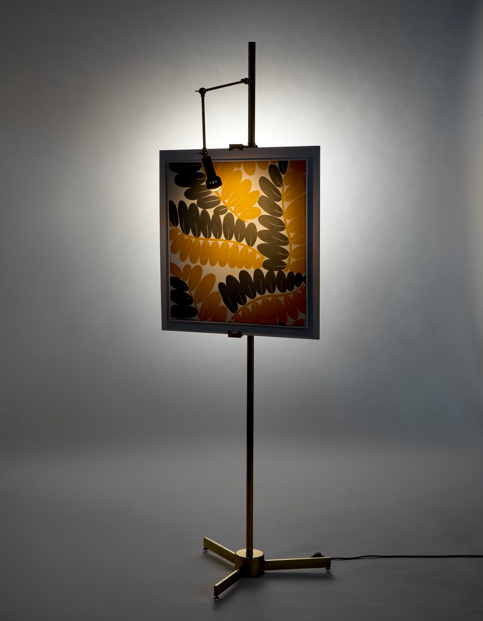 Angelo Lelii (Ancona 1915 - Monza 1987) Floor lamp with picture holder model "12377S Cavalletto". (1 of 3)