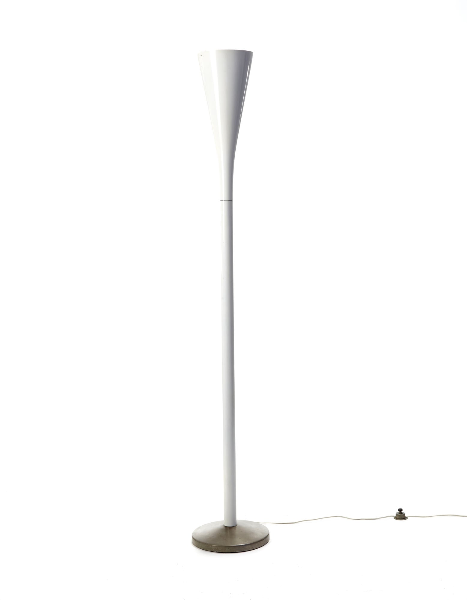 Pietro Chiesa (Milano 1892 - Parigi 1948) Floor lamp model "Luminator". Produced by Fontana Arte, (1 of 1)