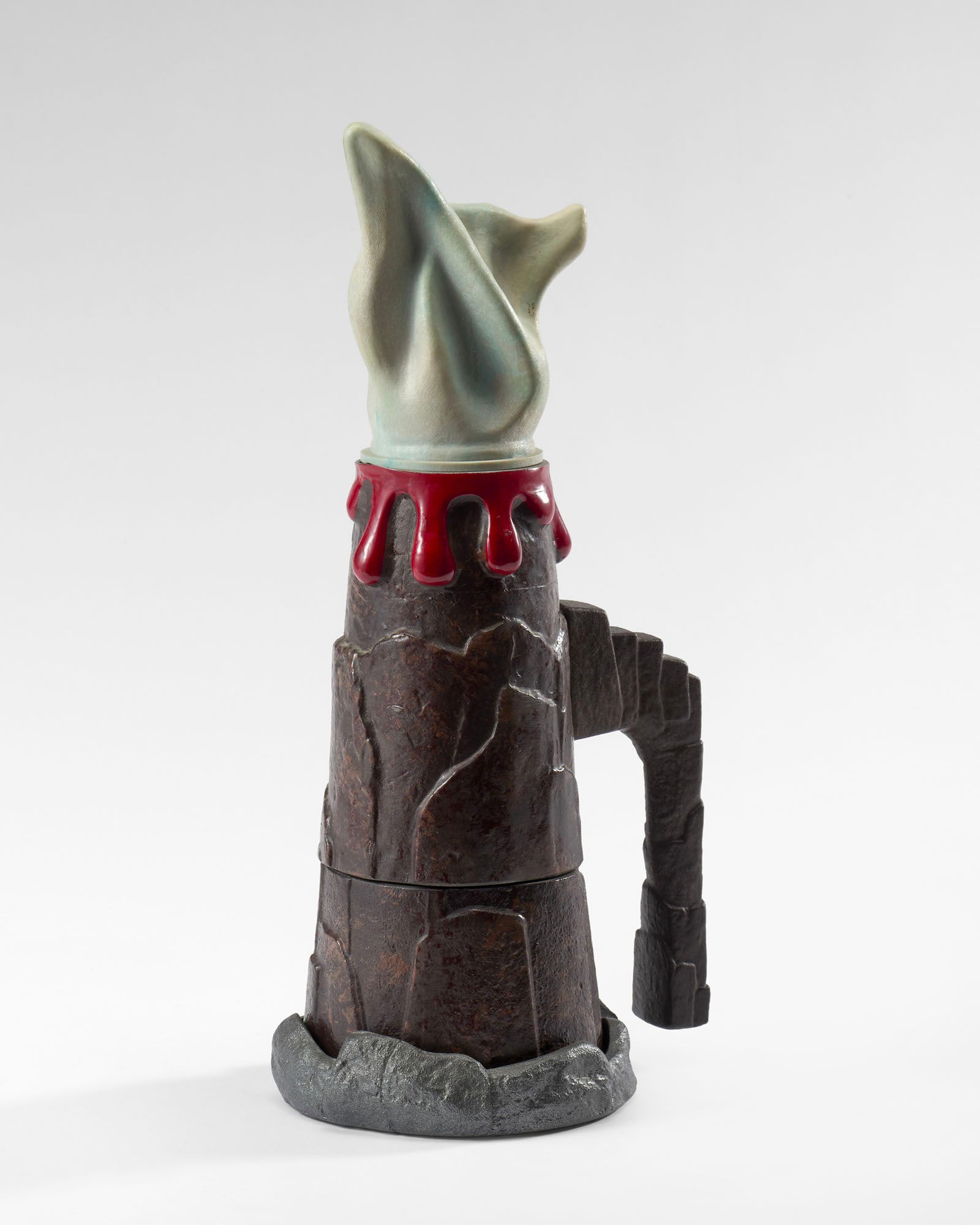 Gaetano Pesce (La Spezia 1939 - New York 2024) Coffee maker model "Espresso Vesuvio". Produced by: Gaetano Pesce (La Spezia 1939 - New York 2024) Coffee maker model "Espresso Vesuvio". Produced by Zani & Zani, Italy, 1992. Aluminium and resin. Signed at the base. (h 36 cm.) IT Caffettiera modello "