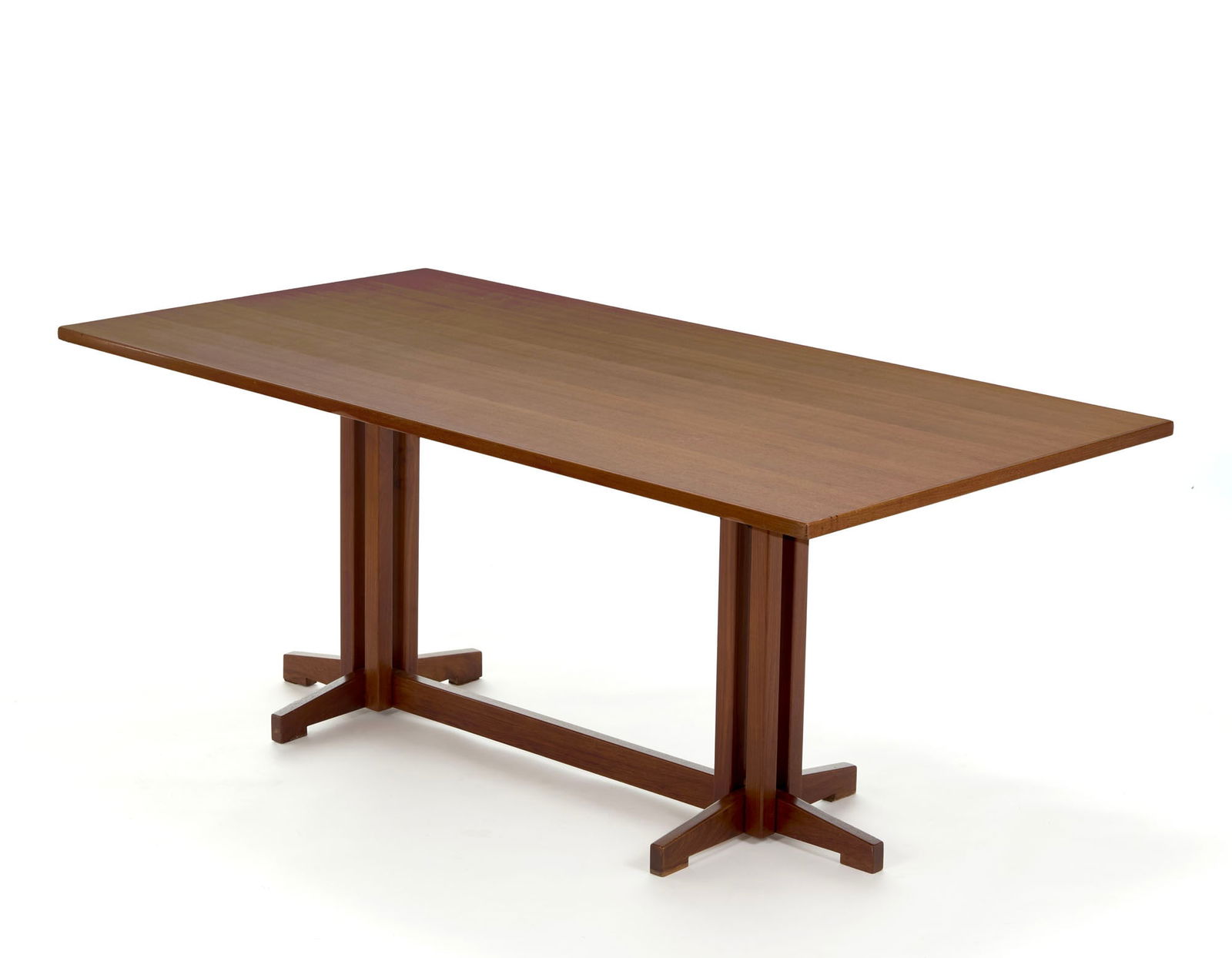 Ilmari Tapiovaara (Tampere 1914 - Helsinki 1999) Dining table. Execution by La Permanente, Cantu, (1 of 1)