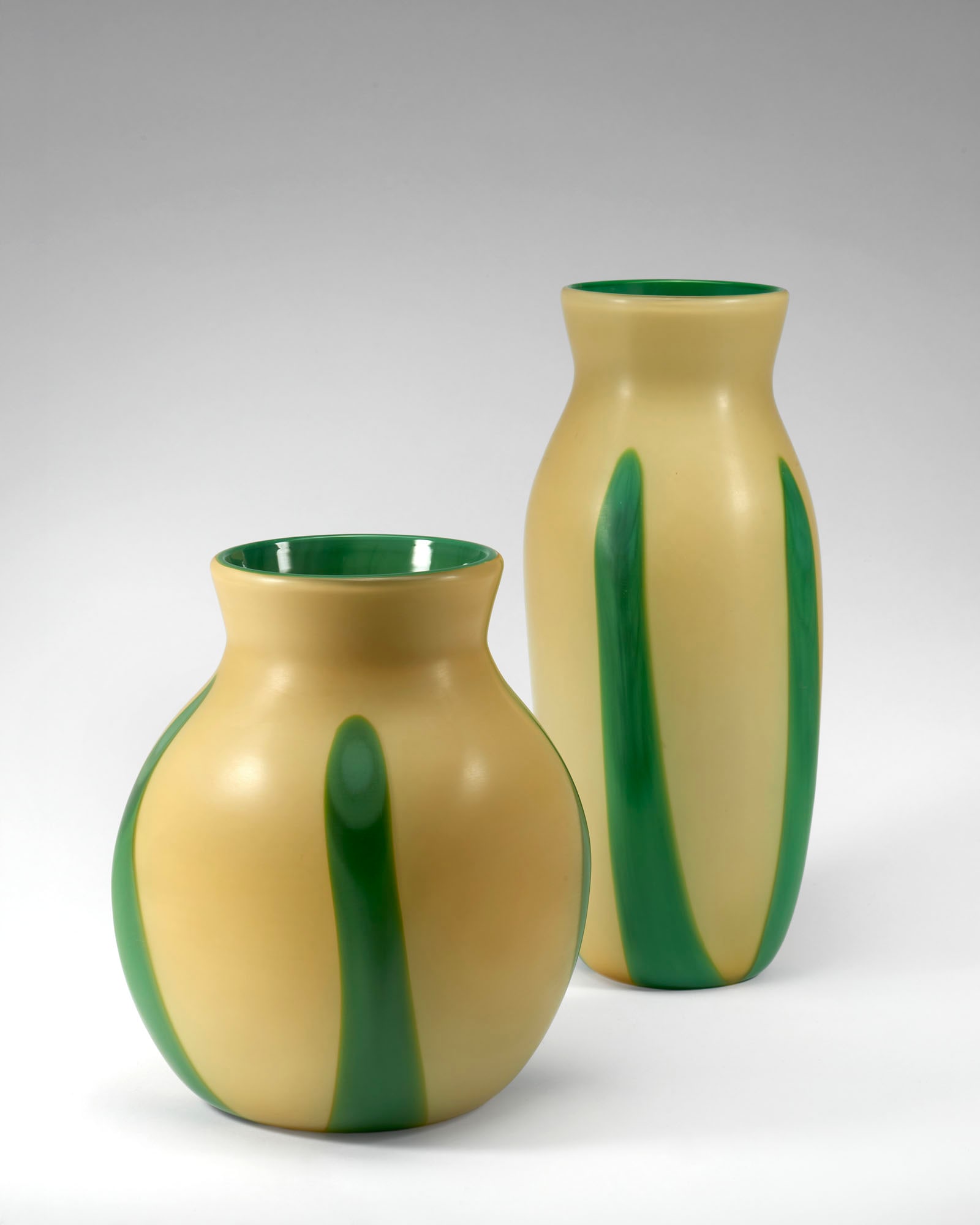 Emmanuel Babled (1967) Two blown glass vases of the series "Oltre il giardino". Murano, anni 2000ca. (1 of 1)