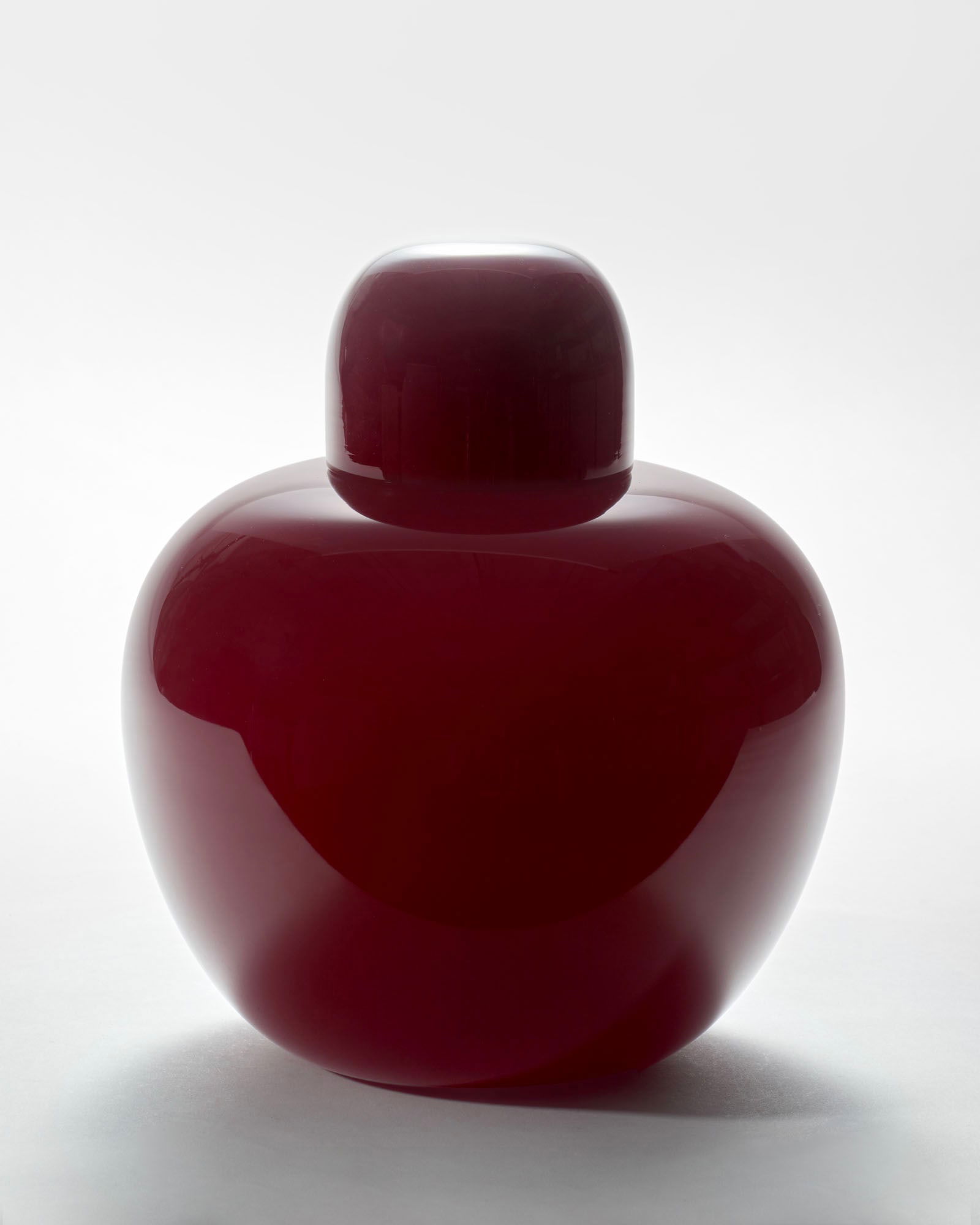 Tobia Scarpa (Venezia 1935) Vase of the series "Cinesi". Execution by Venini, Murano, 2016. Blown (1 of 1)