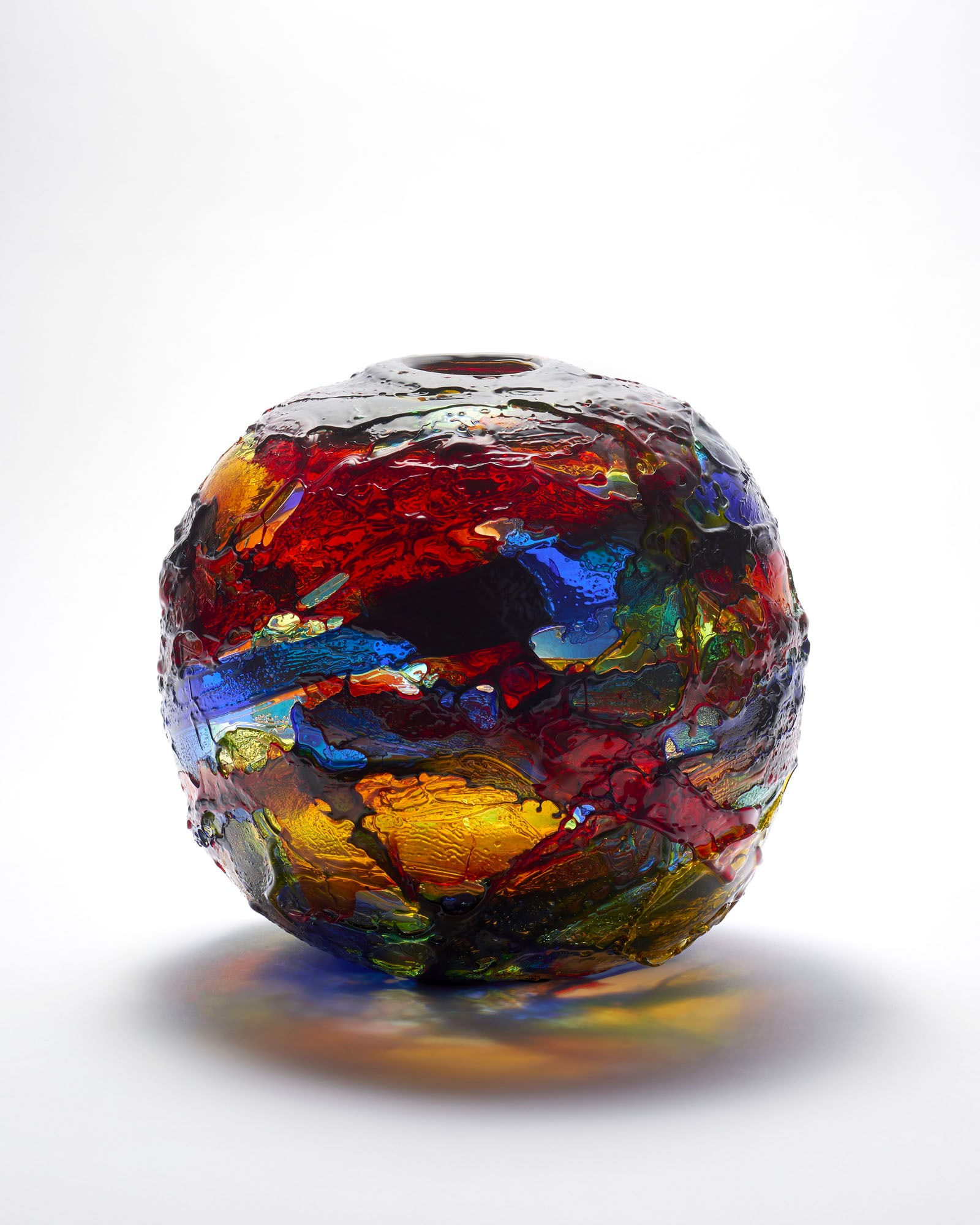 Gae Aulenti (Palazzolo Dello Stella 1927 - Milano 2012) Vase model "Geacolor". Manufacture of: Gae Aulenti (Palazzolo Dello Stella 1927 - Milano 2012) Vase model "Geacolor". Manufacture of Venini, Murano, 1998. Clear, colorless, blue, red, yellow, and green blown glass. Engraved signature and d