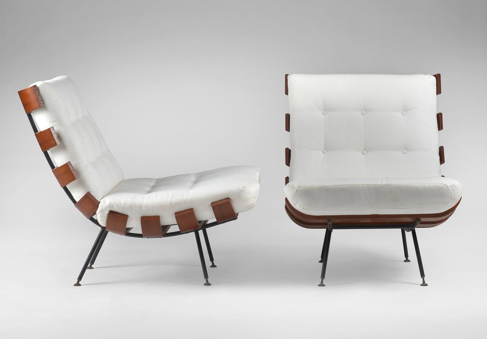 Carlo Hauner (1927-1996) e Martin Eisler (1913-1977) * Pair of armchairs model "Costela". Produced (1 of 1)