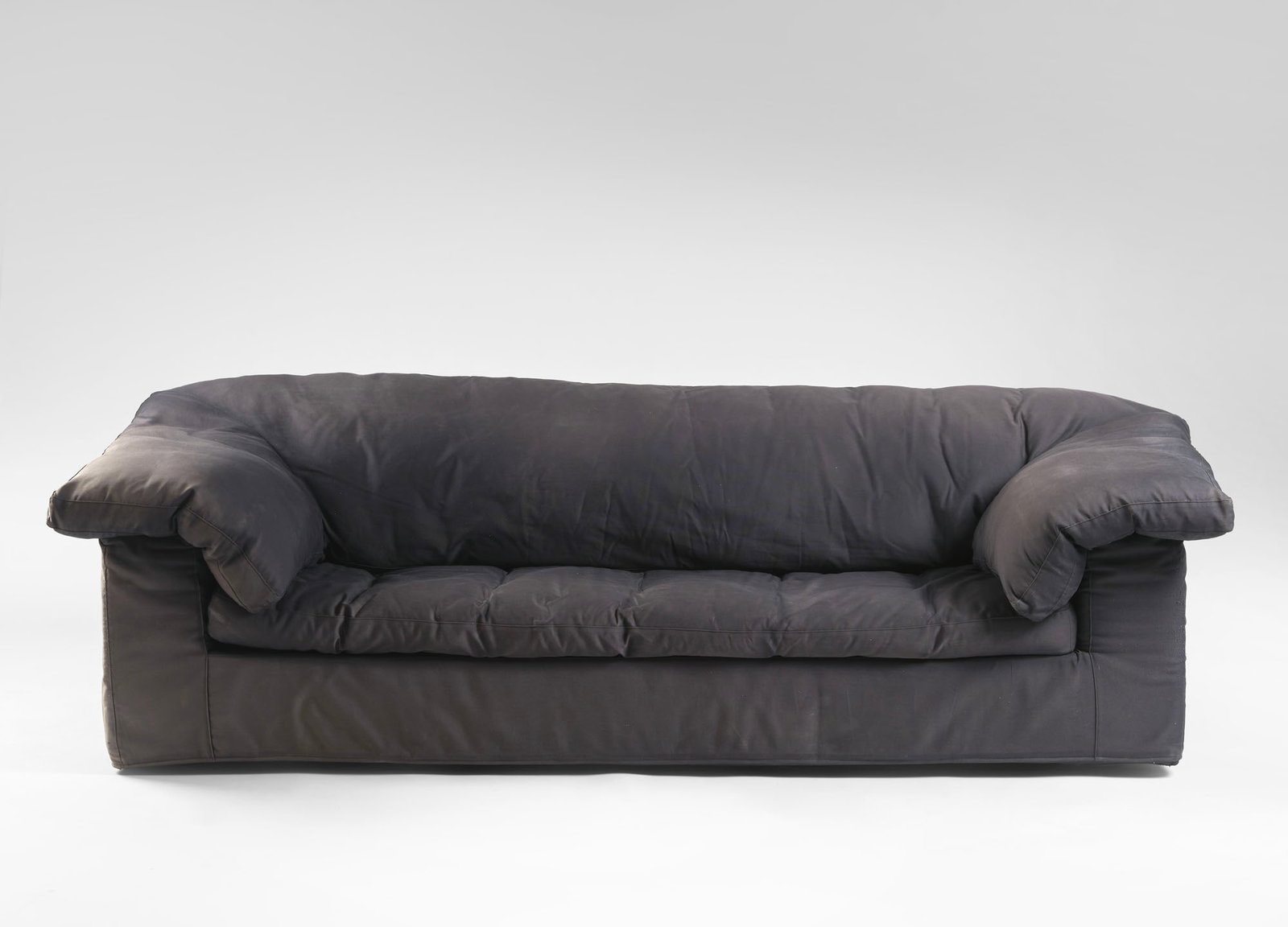 Jonathan De Pas (1932-1991), Donato D'Urbino (1935), Paolo Lomazzi (1936) Three-seat sofa model: Jonathan De Pas (1932-1991), Donato D'Urbino (1935), Paolo Lomazzi (1936) Three-seat sofa model "ZONA". Produced by Zanotta, Nova Milanese, 1983. Padded and upholstered in removable black cotton fabri