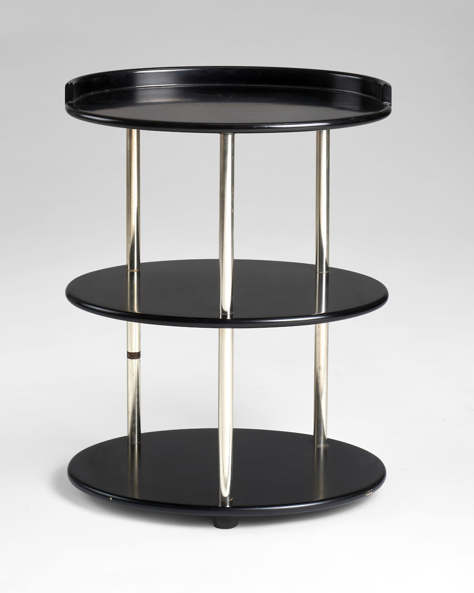 Emaf Progetti Serving cabinet model "Ausilio". Produced by Zanotta, Nova Milanese, 1990ca. Black (1 of 1)