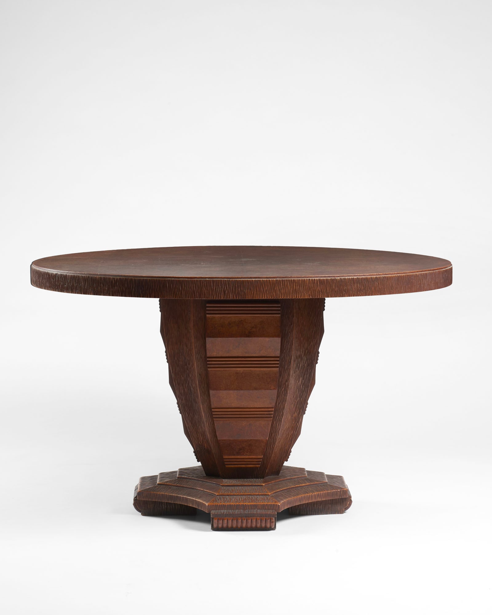 Pier Luigi Colli (Torino 1895 - 1968) Carved solid wood table. Turin, 1930s. Solid oak and veneer, (1 of 1)