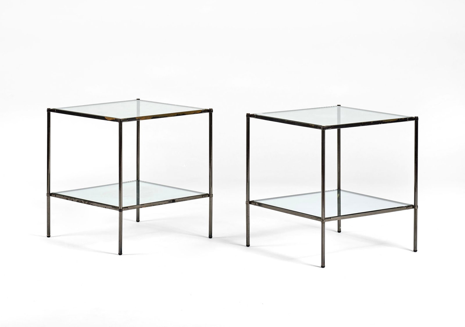Corrado Corradi Dell'Acqua (Milano 1905 - 1982) Pair of two-tier tables model "T12 Montecarlo". (1 of 1)