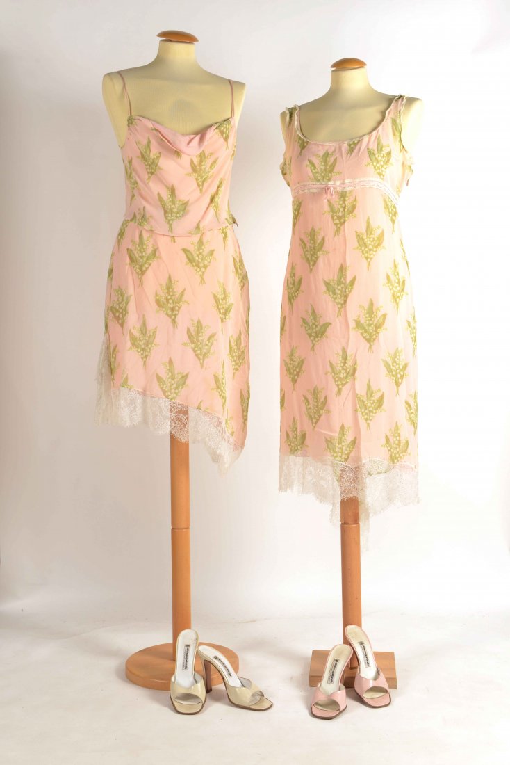 Blumarine: lot comprising a chiffon dress, a tank top: Blumarine: lot comprising a chiffon dress, a tank top with straps and an asymmetrical skirt and two pair of leather shoes (size 39)