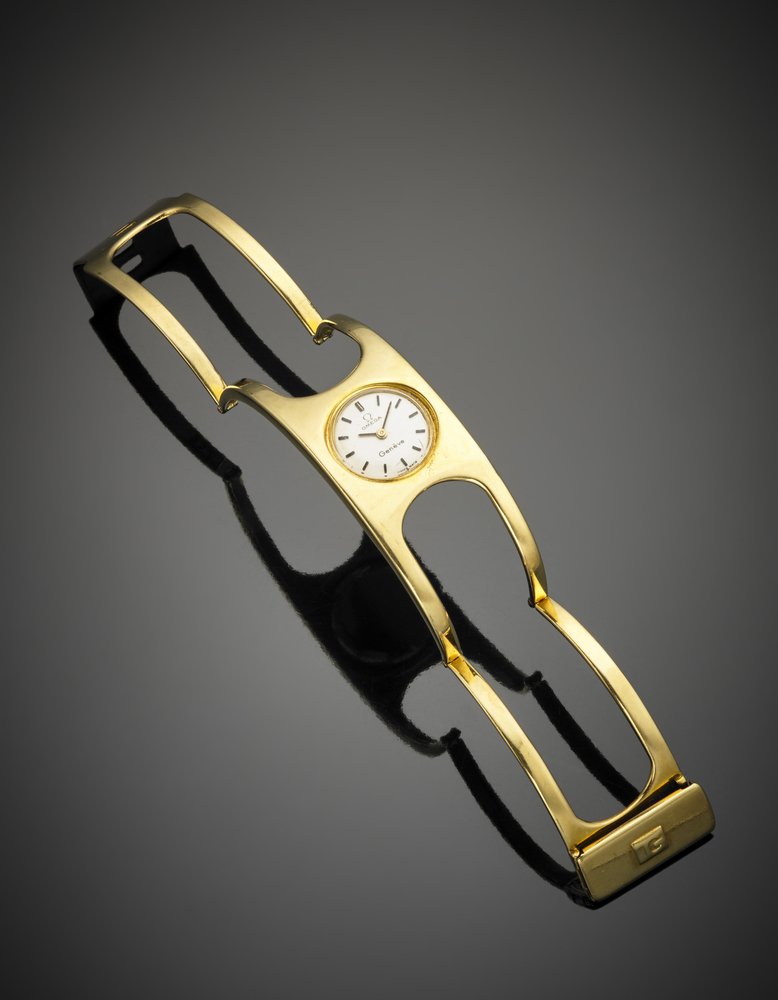 OMEGA Lady's wristwatch. Signed Scavia, g.35,30 (1 of 1)