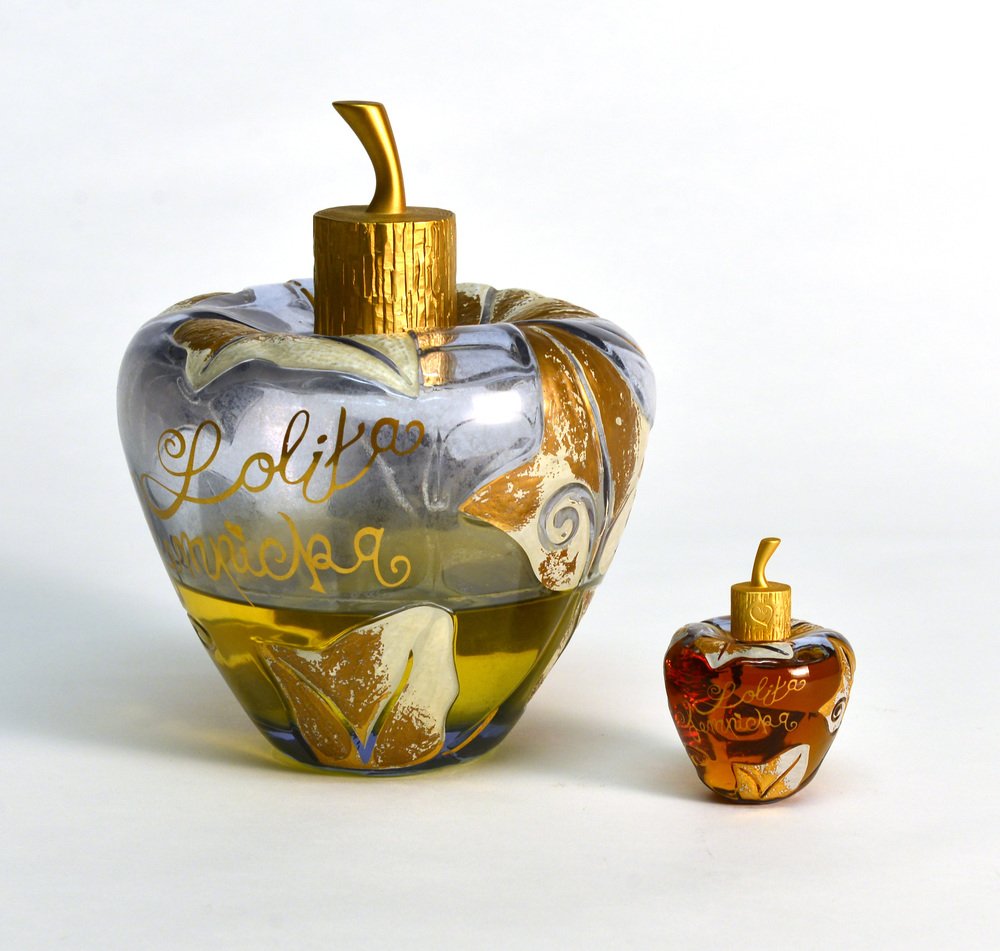 LOLITA LEMPICKA Ãš Lotto composto da grande bottiglia (1 of 1)