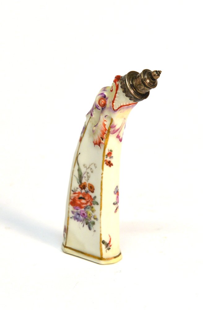 Boccetta porta profumo in porcellana decorata in (1 of 1)