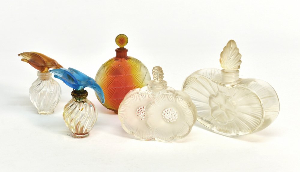 LALIQUE Ãš lotto di cinque boccette di profumo vuote in (1 of 1)