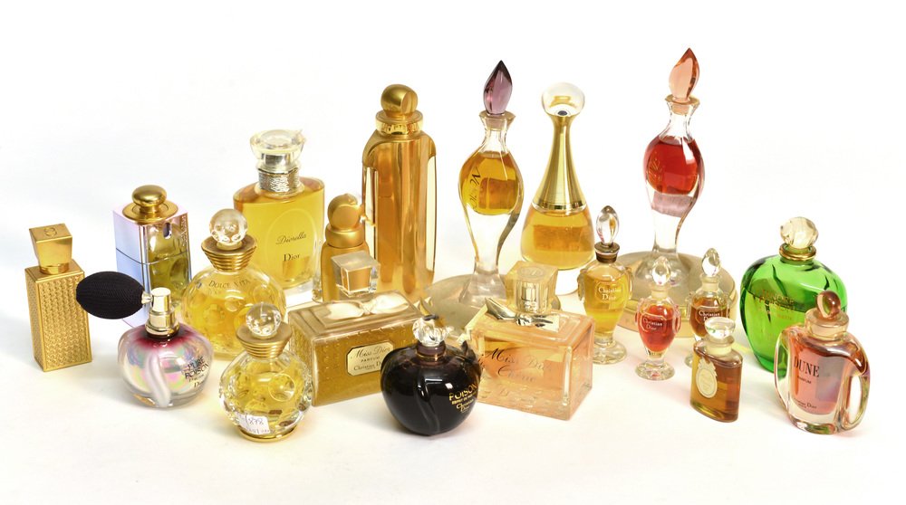 CHRISTIAN DIOR Ãš Lotto di venti bottiglie di (1 of 1)