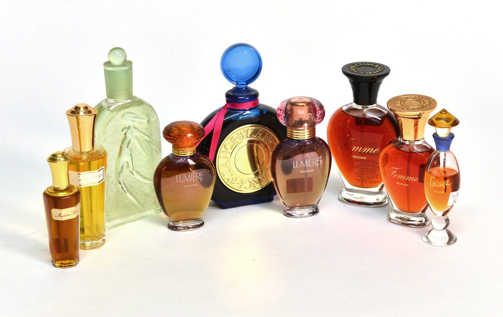 ROCHAS Ãš Lotto di nove bottiglie di profumo e eau de (1 of 1)