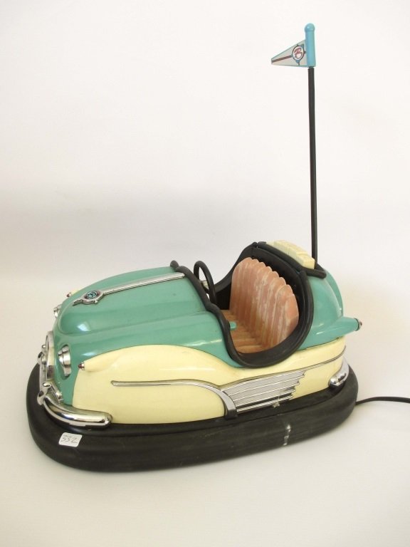 LARGE BUMPER CAR RADIO CASSETTE PLAYER