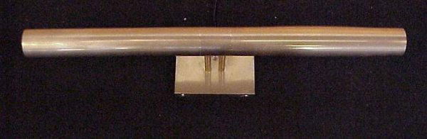 Robert Sonneman wall sconce, lacquered brass, 4"h: Robert Sonneman wall sconce, lacquered brass, 4"h, 26"L, 7 1/2"extension,