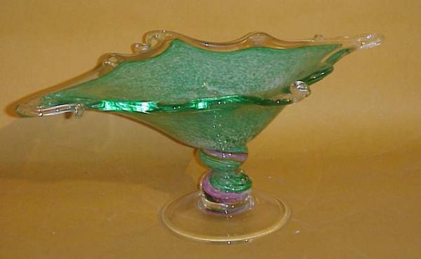 Contemporary Italian footed art glass bowl, has