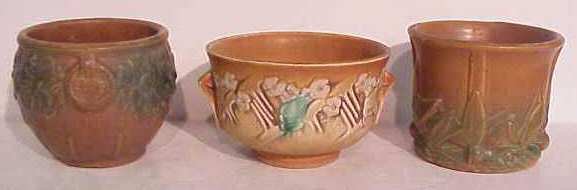Roseville Pottery bowl 3 3/4"h and 2 Weller or