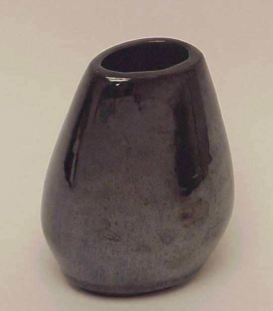 Russel Wright for Bauer pillow vase gunmetal gla: Russel Wright for Bauer pillow vase gunmetal glaze.Marked on underside. 4 3/4"h.