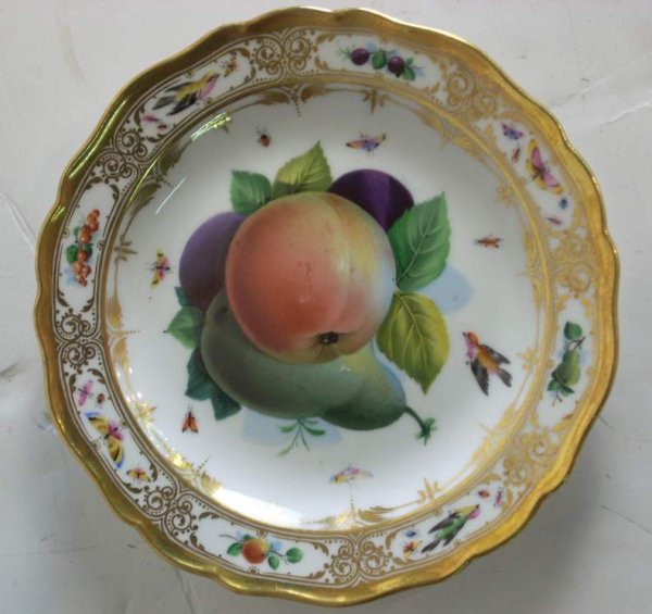 Set of 3 Meissen plates hand painted with fruit, - 2