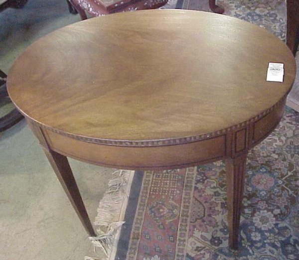 Pair of Kittinger oval side tables with single d