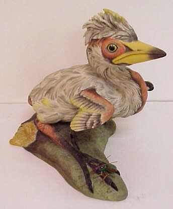 BOEHM PORCELAIN BLUE HERON BABY WITH BEETLE FIGUR