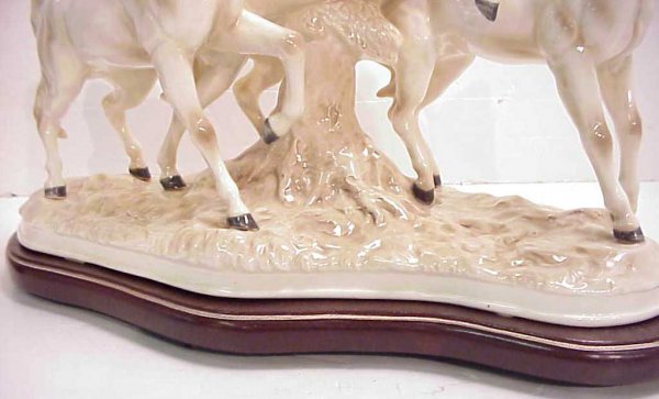 Cap D Monte figural group three horses, glazed po - 4