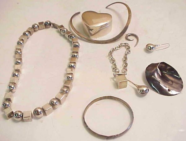 Group of sterling and Mexican silver marked .925