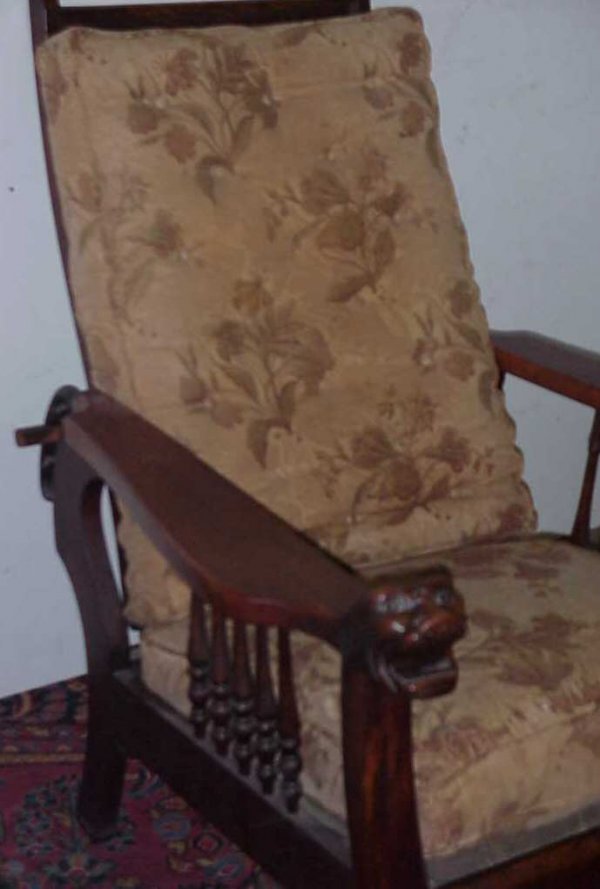 Victorian oak Morris chair with lion heads, claw f - 2