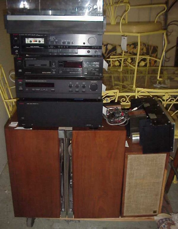 Electronics lot -Crown amp, DC300A, 2 channel, 4