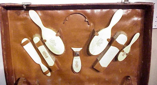 Alligator suitcase fitted with 8 sterling glass to - 2